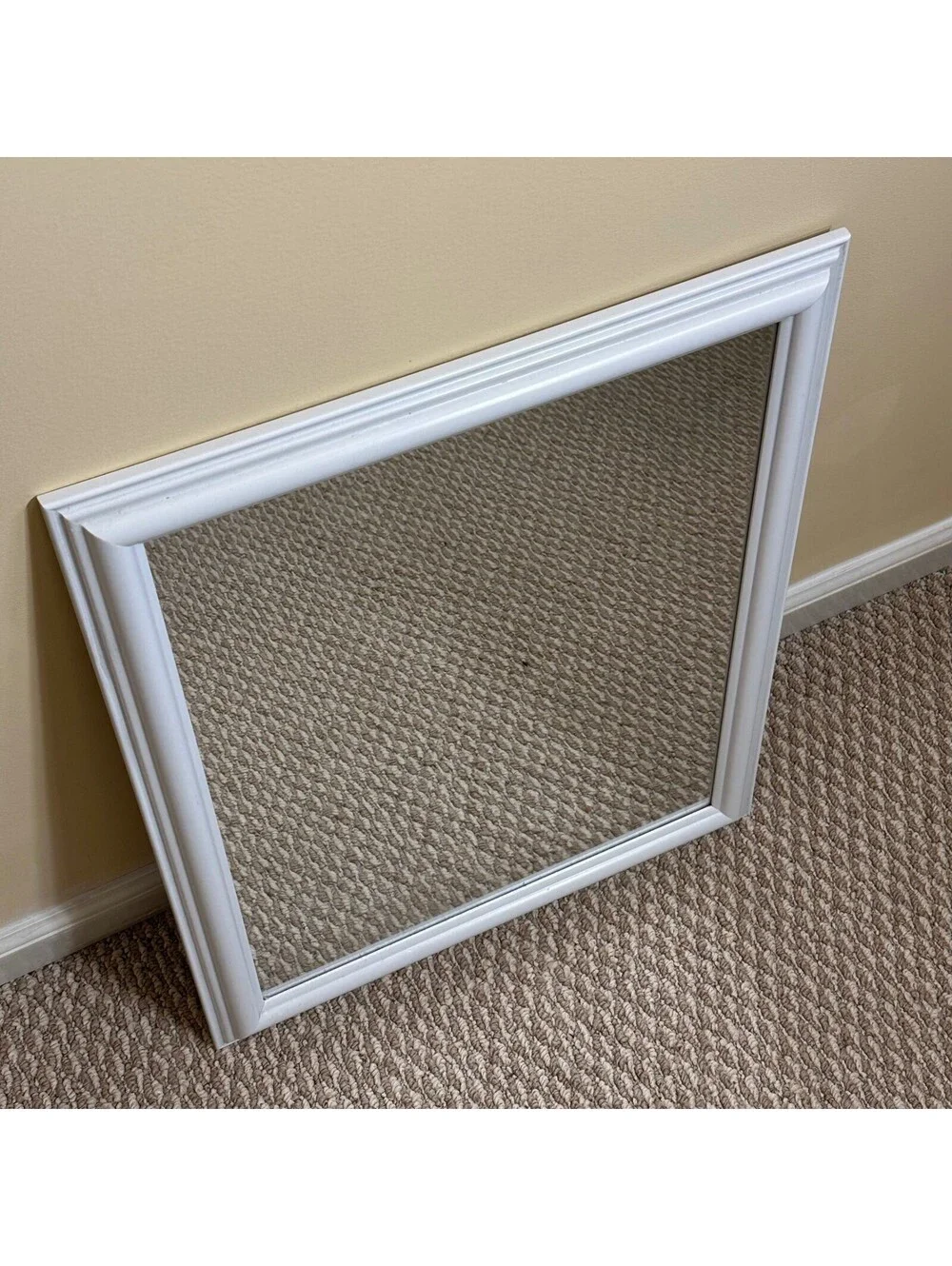 White Framed Wall Mirror 16x20 Rectangle Hanging Home Decor Vanity Preowned Gift